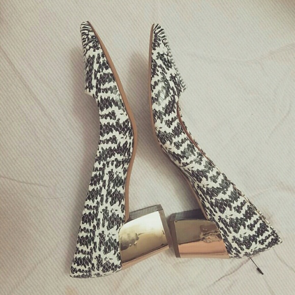 *NEW* Rebecca Minkoff Snake Print Midi-heels - Picture 3 of 4